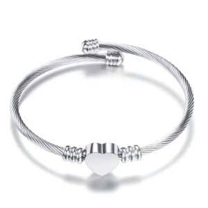 Βραχιόλι Από Ανοξείδωτο Ατσάλι Με Καρδιά Σε Χρώμα Ασημί